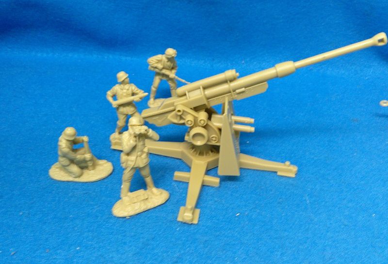 CTS728A CTS, German A.K. 88MM w/ 4 Man Crew - TAN (54MM)